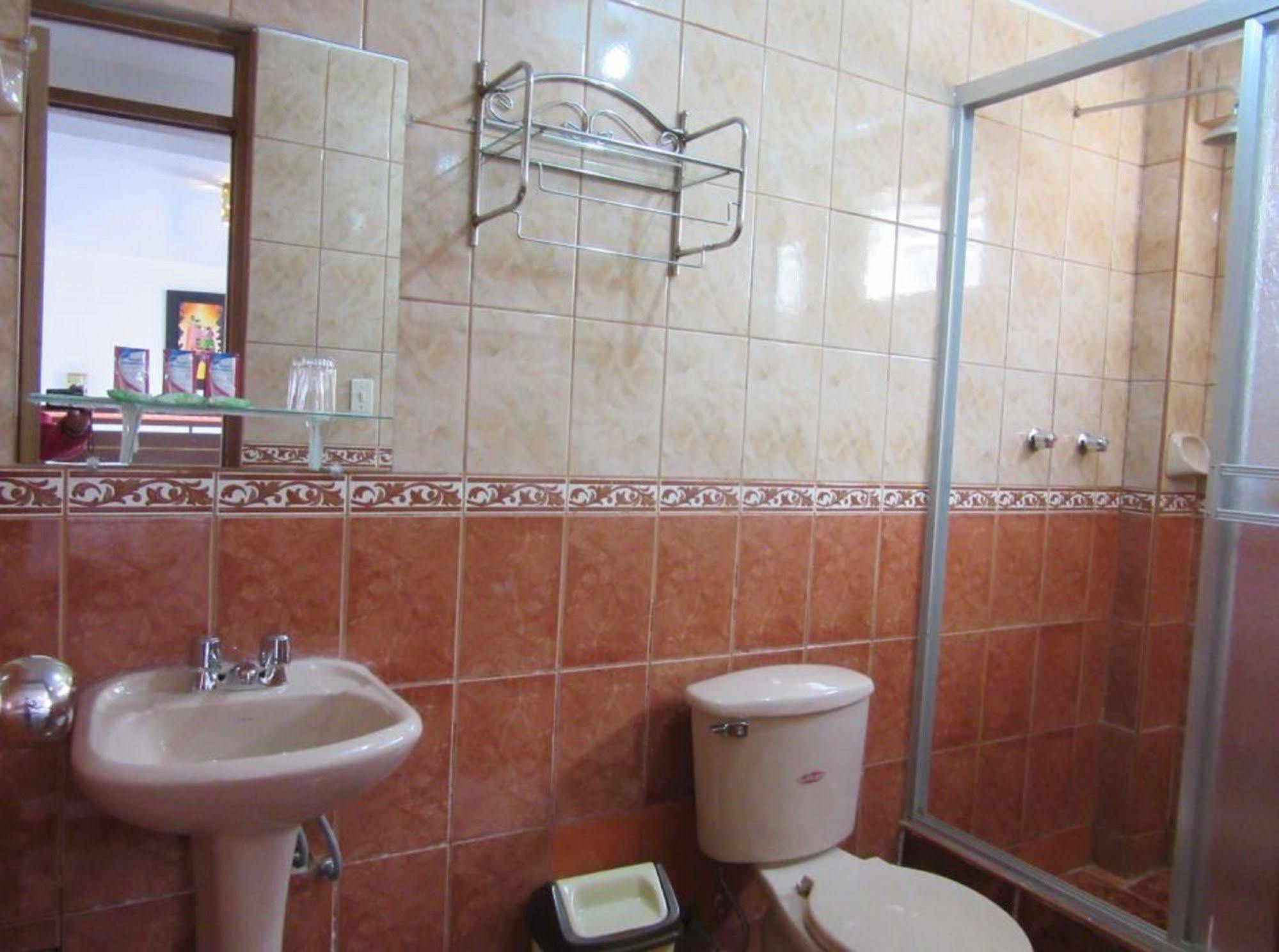 Pukara House Hotel Puno Bagian luar foto